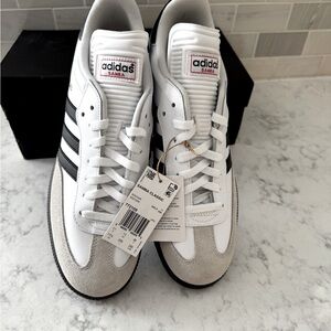 [772109] Men Adidas Samba Classic